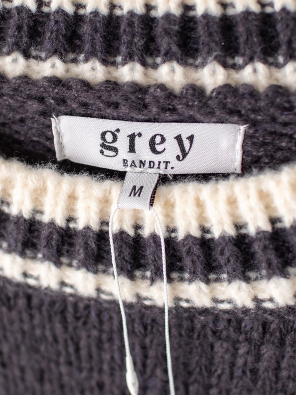 NEW Grey Bandit Anthropologie Women's M Chunky Knit Sweater Gray Cream Oversized - Picture 2 of 6